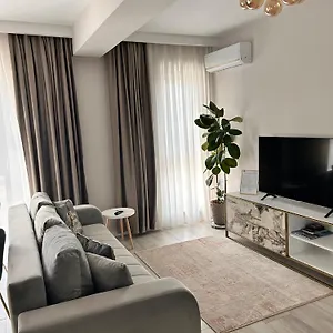 Elegance Bucureşti